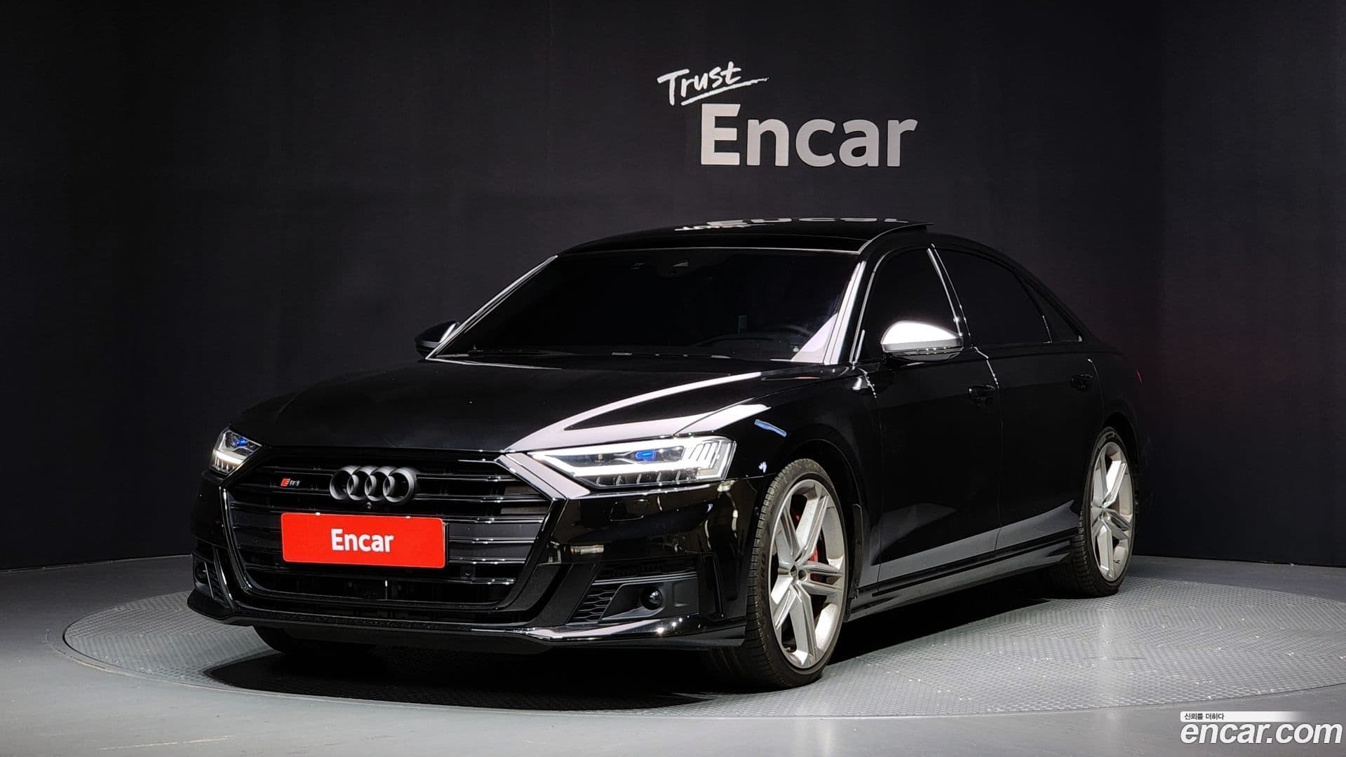 Main__Slider__Photo:S8 Audi 2021.11-0