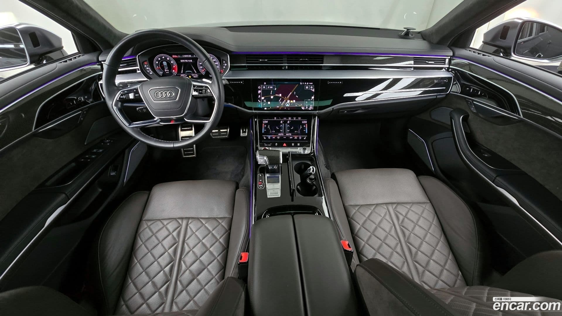 Main__Slider__Photo:S8 Audi 2021.11-6