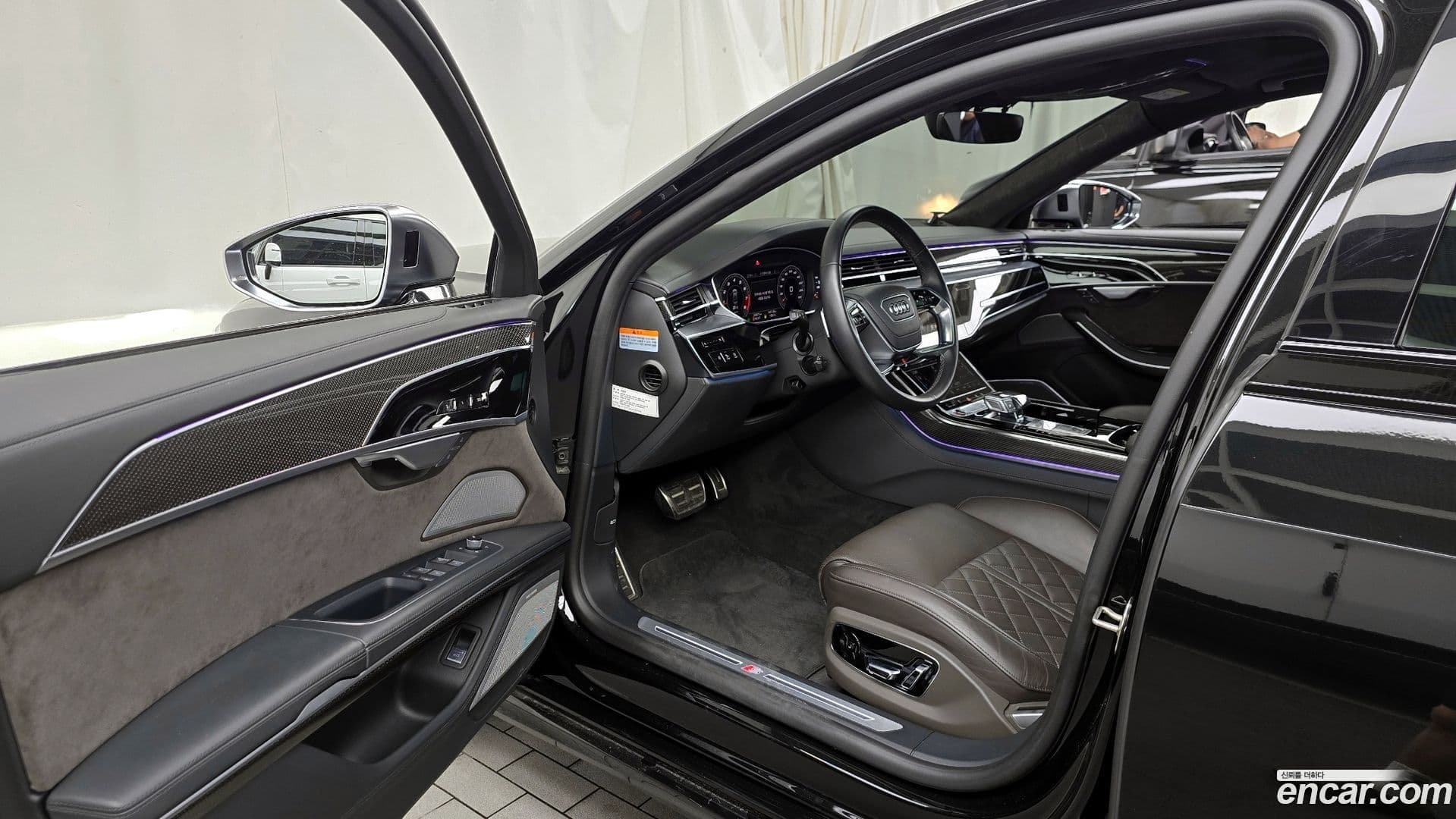 Main__Slider__Photo:S8 Audi 2021.11-9