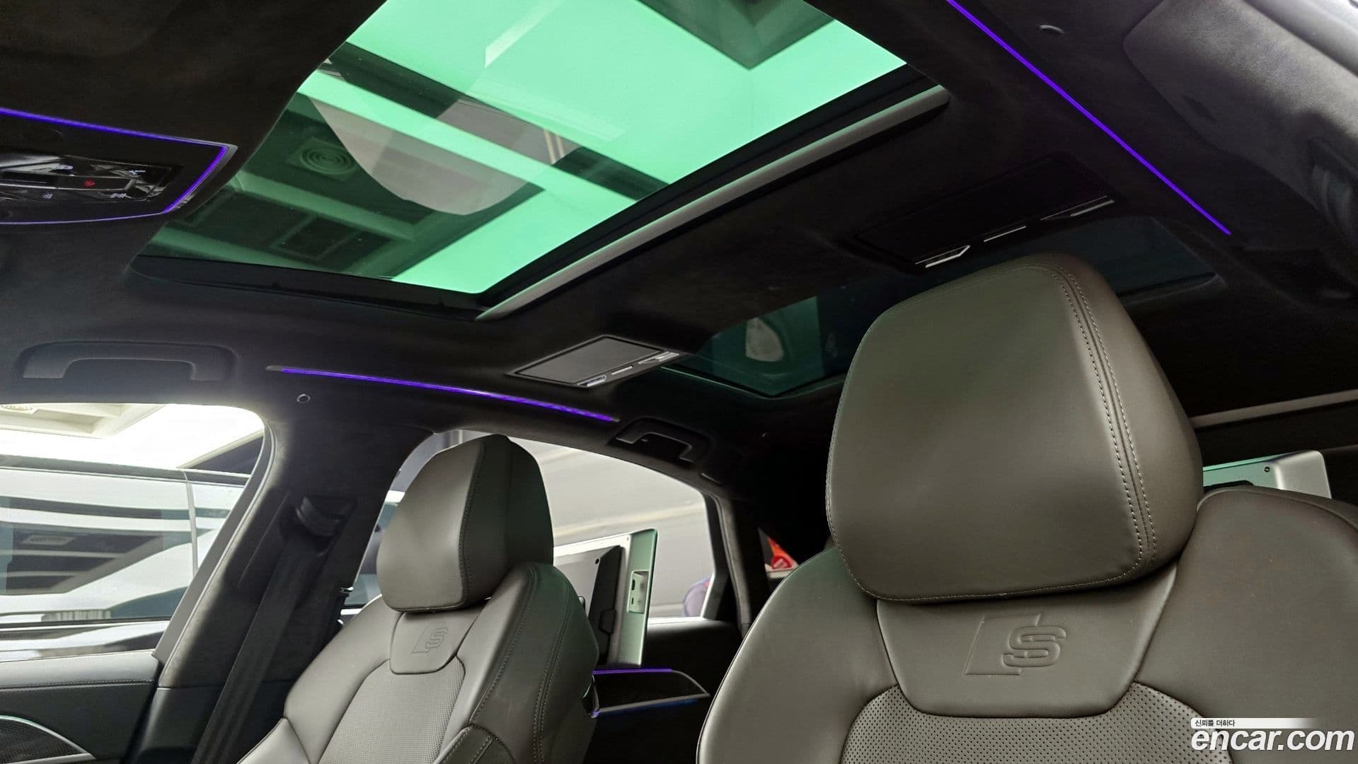 Main__Slider__Photo:S8 Audi 2021.11-17