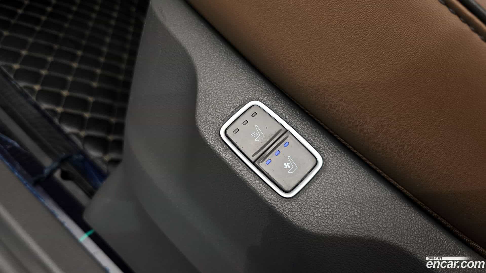 Staria Hyundai 2022.0-OPTION-019