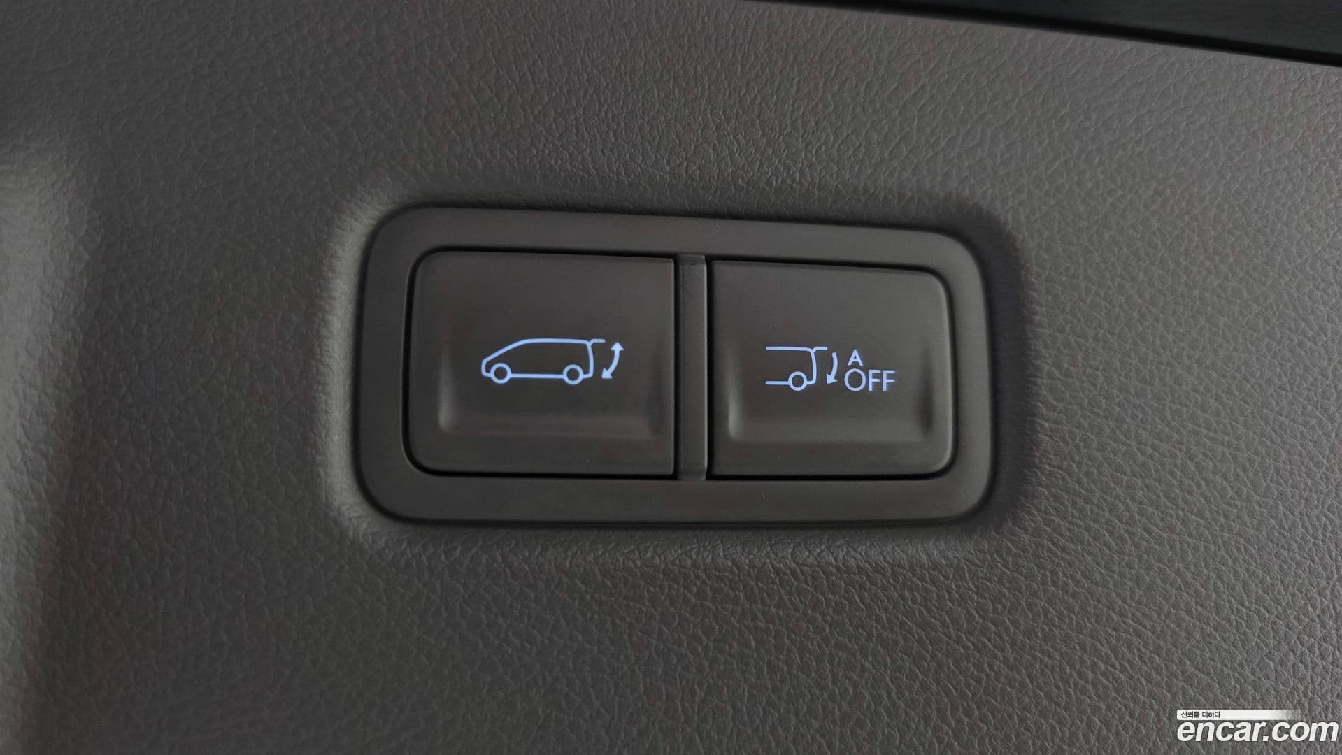 Main__Slider__Photo:Staria Hyundai 2022.0-17