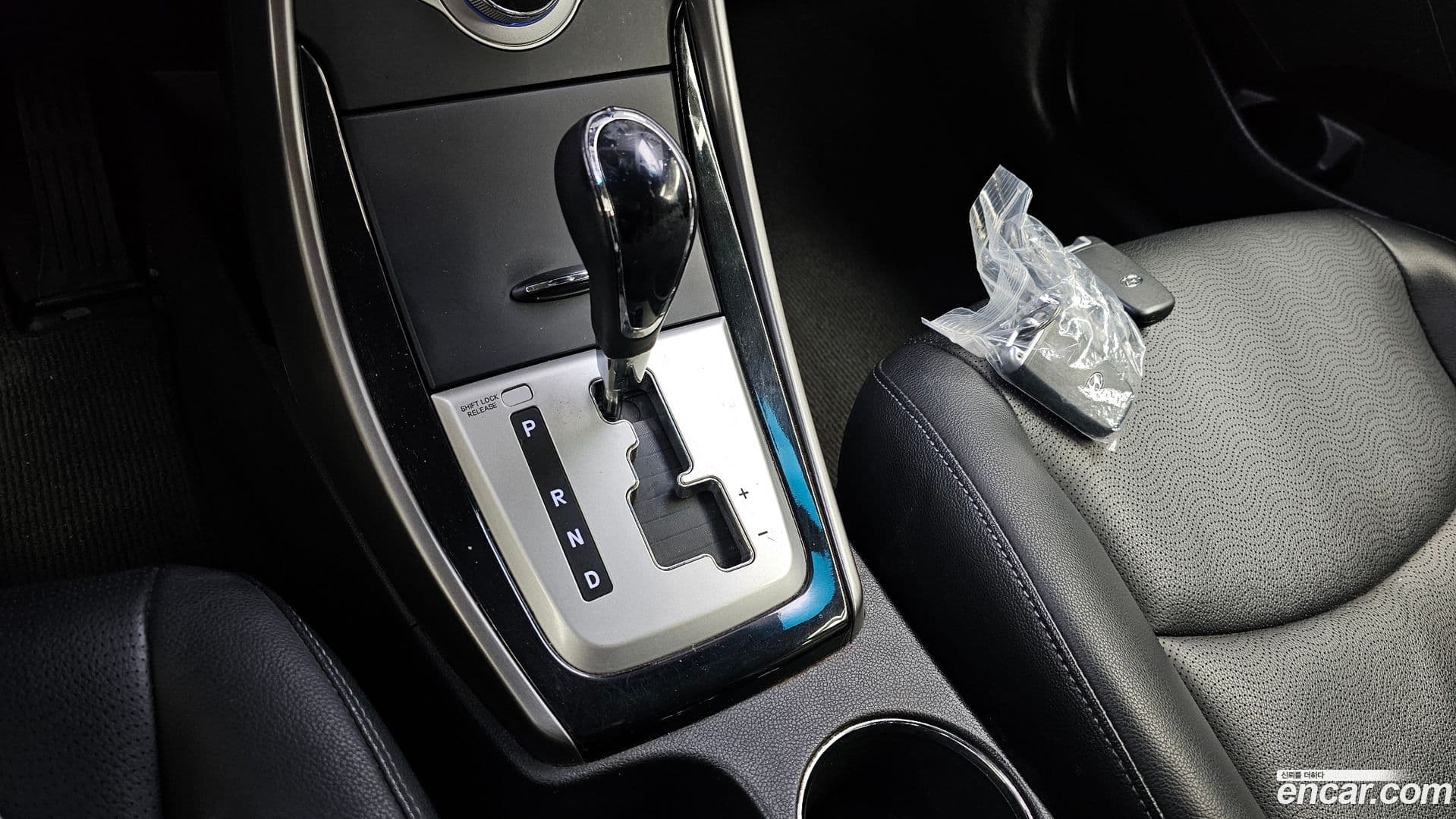 Main__Slider__Photo:AVANTE Hyundai 2012.6-8