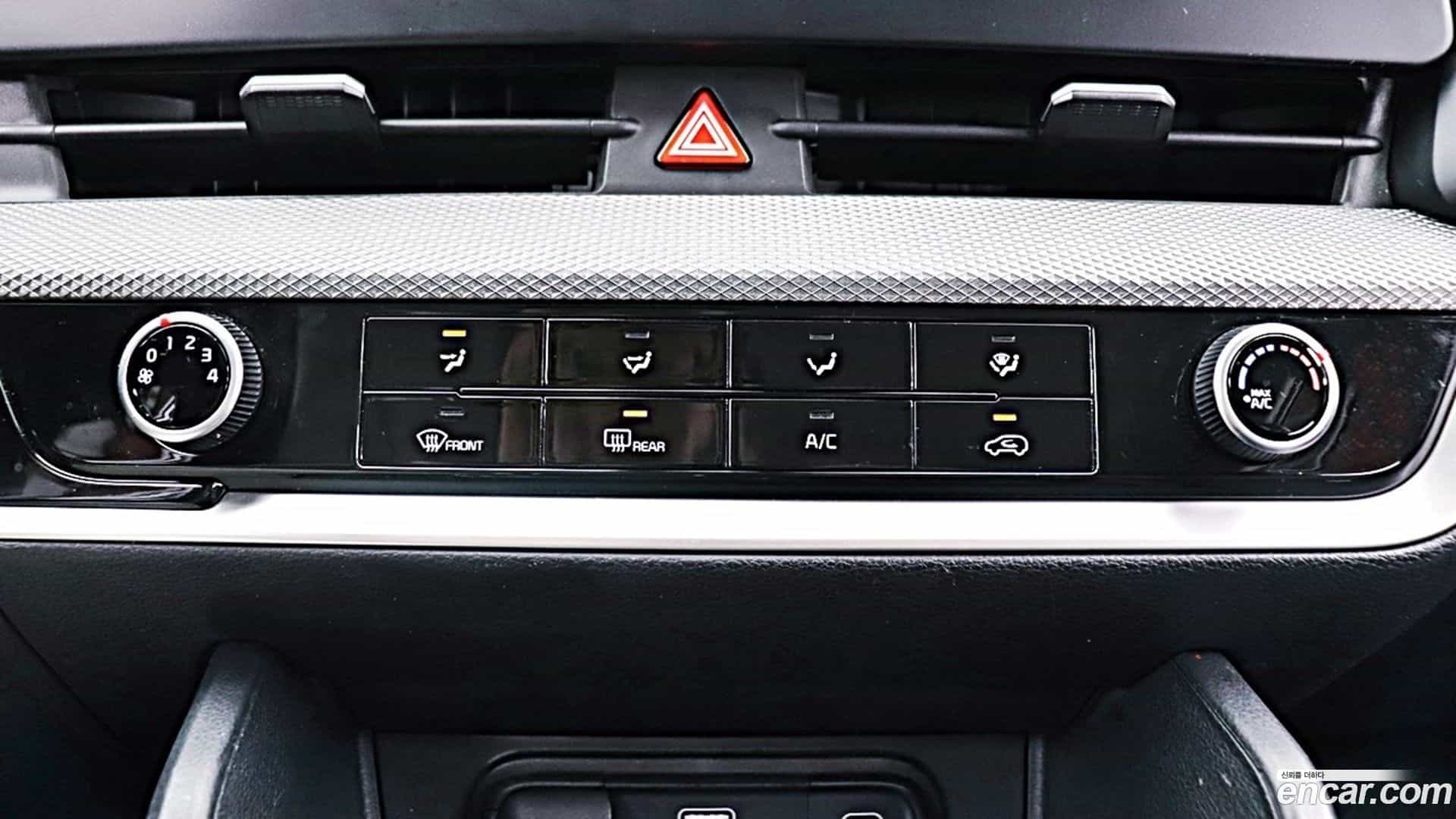 Sportage Kia 2021.8-OPTION-020