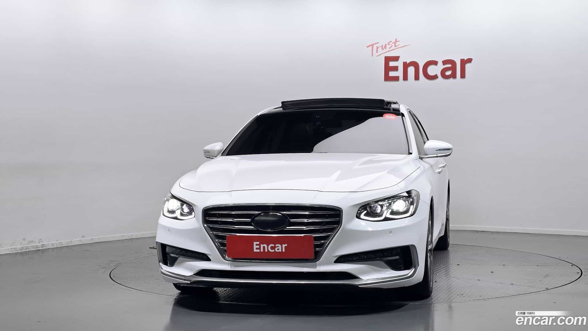 Grandeur Hyundai 2017.9-OUTER-003