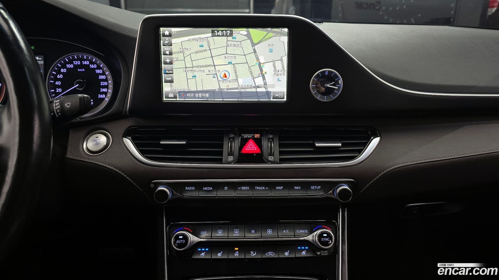 Main__Slider__Photo:Grandeur Hyundai 2017.9-14