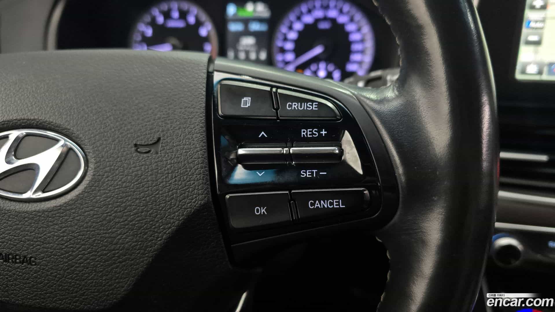 Grandeur Hyundai 2017.9-OPTION-022