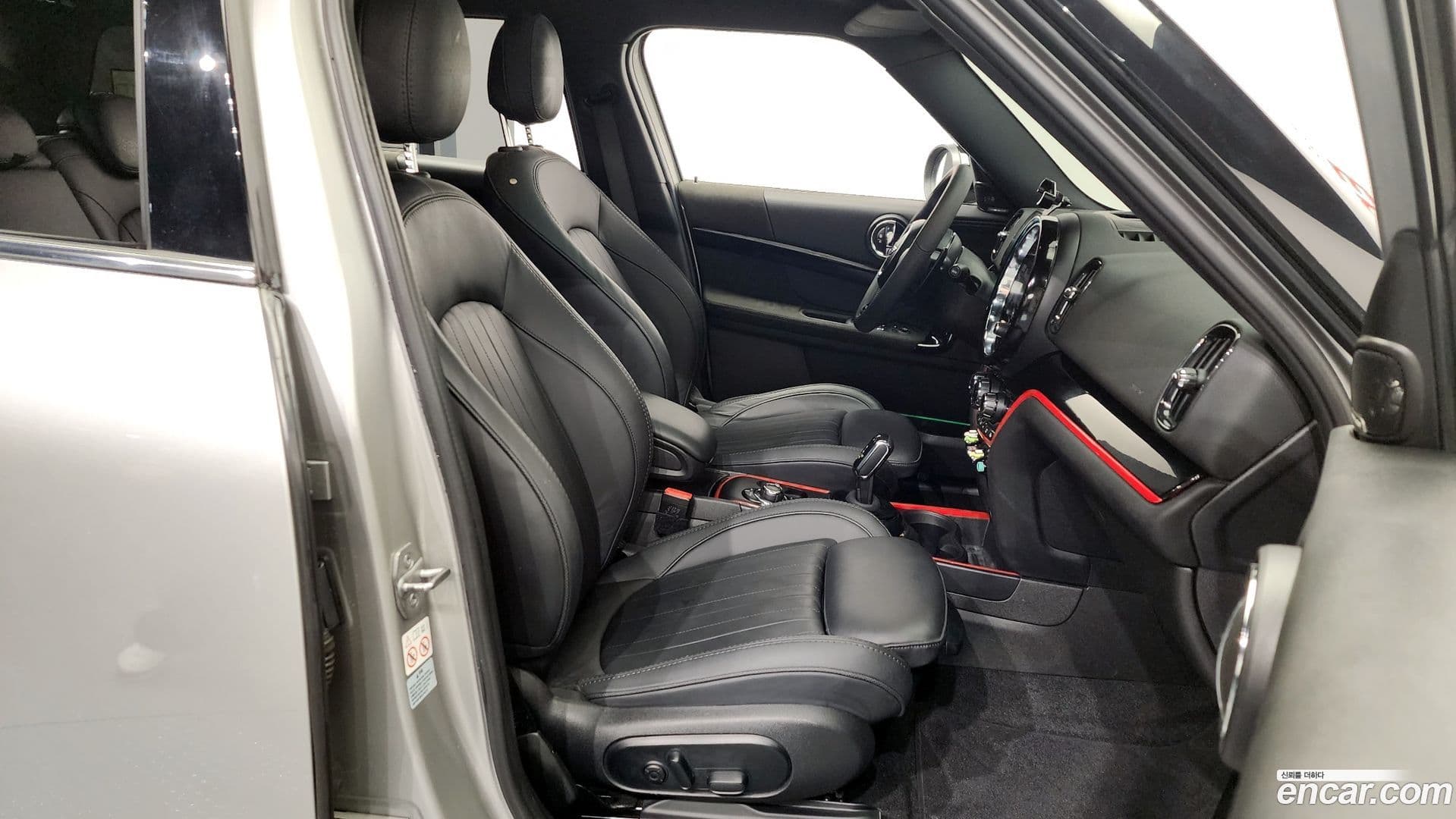 Main__Slider__Photo:Countryman Mini 2023.8-10