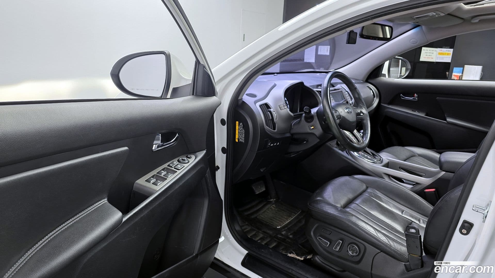 Main__Slider__Photo:Sportage Kia 2015.6-10