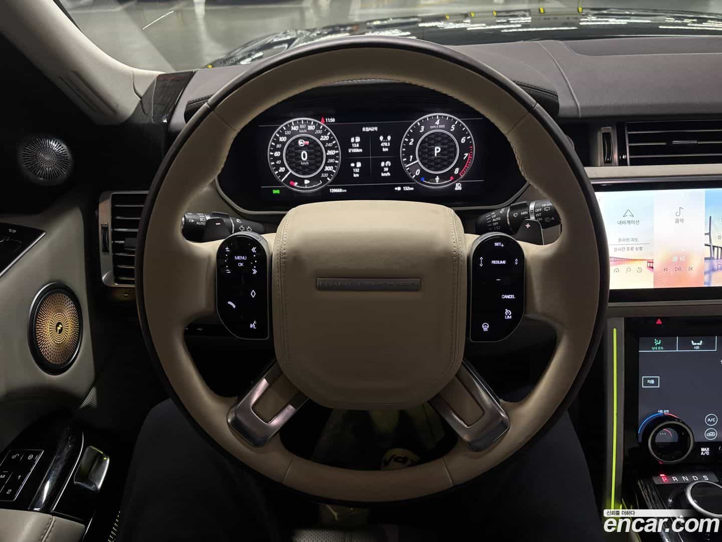 Range Rover Land Rover 2016.11-INNER-009