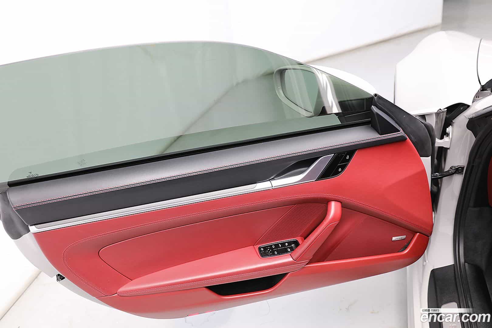 911 Porsche 2020.9-INNER-008