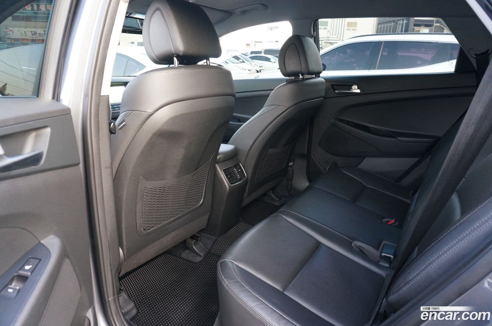 Main__Slider__Photo:Tucson Hyundai 2017.11-13