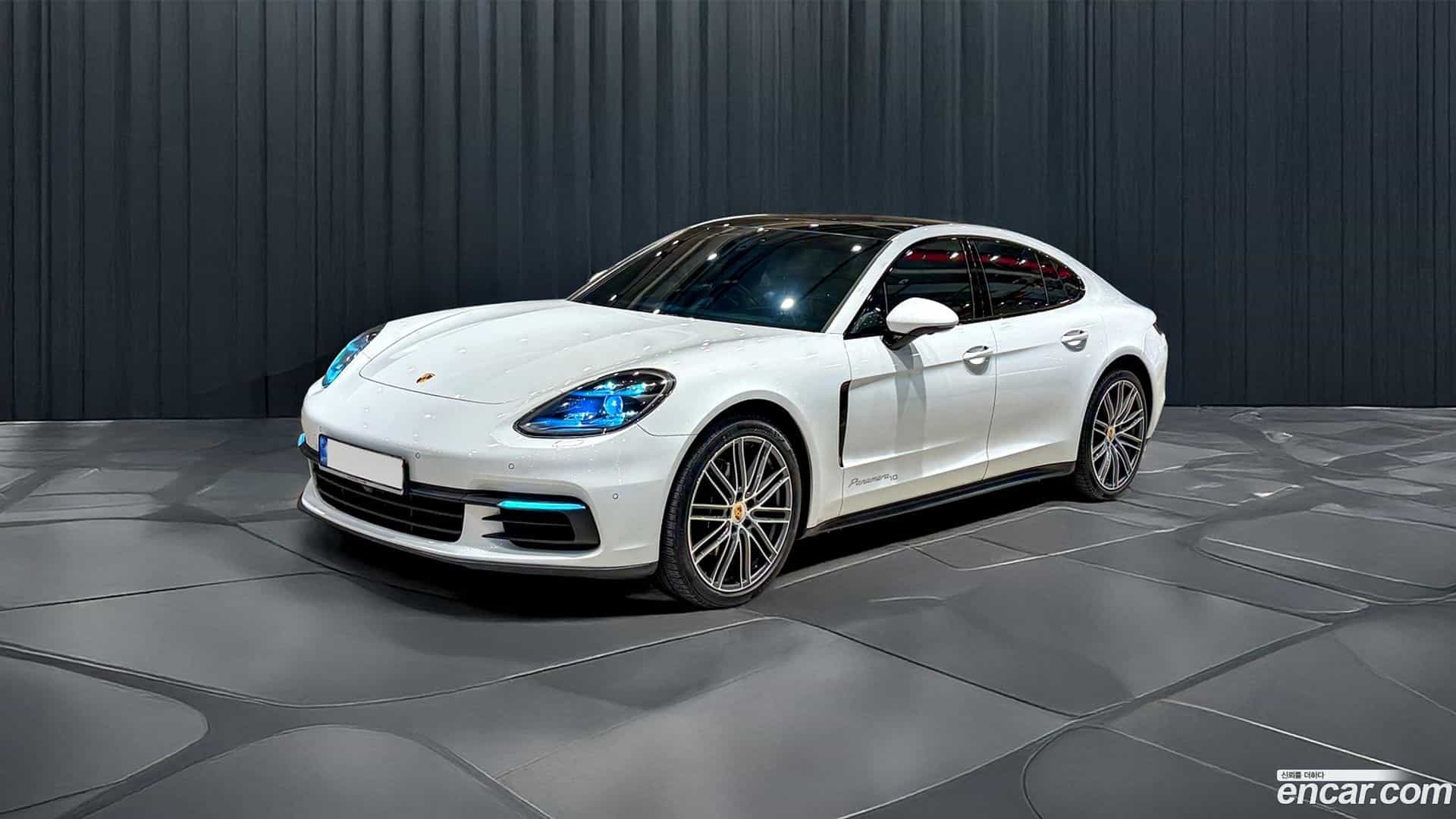 Panamera Porsche 2020.7-OUTER-001