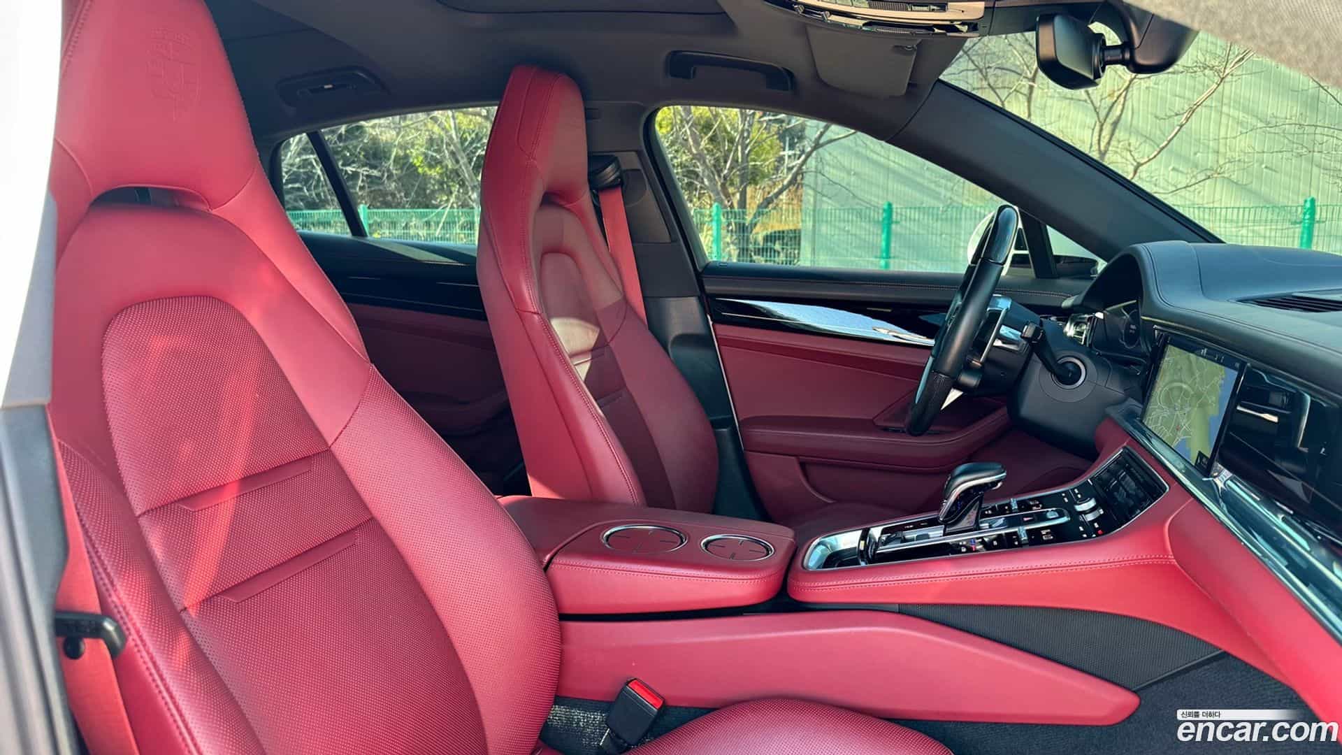 Panamera Porsche 2020.7-OPTION-015