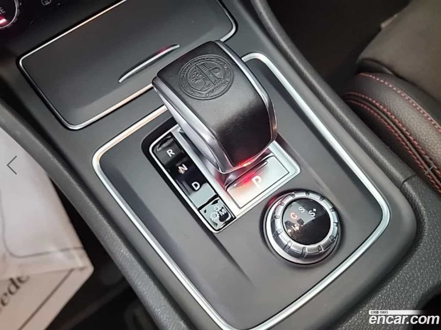 CLA-Class Mercedes-Benz 2018.7-INNER-008