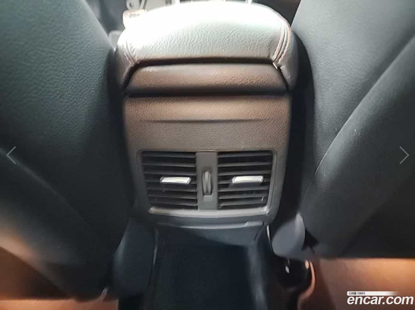 CLA-Class Mercedes-Benz 2018.7-OPTION-017