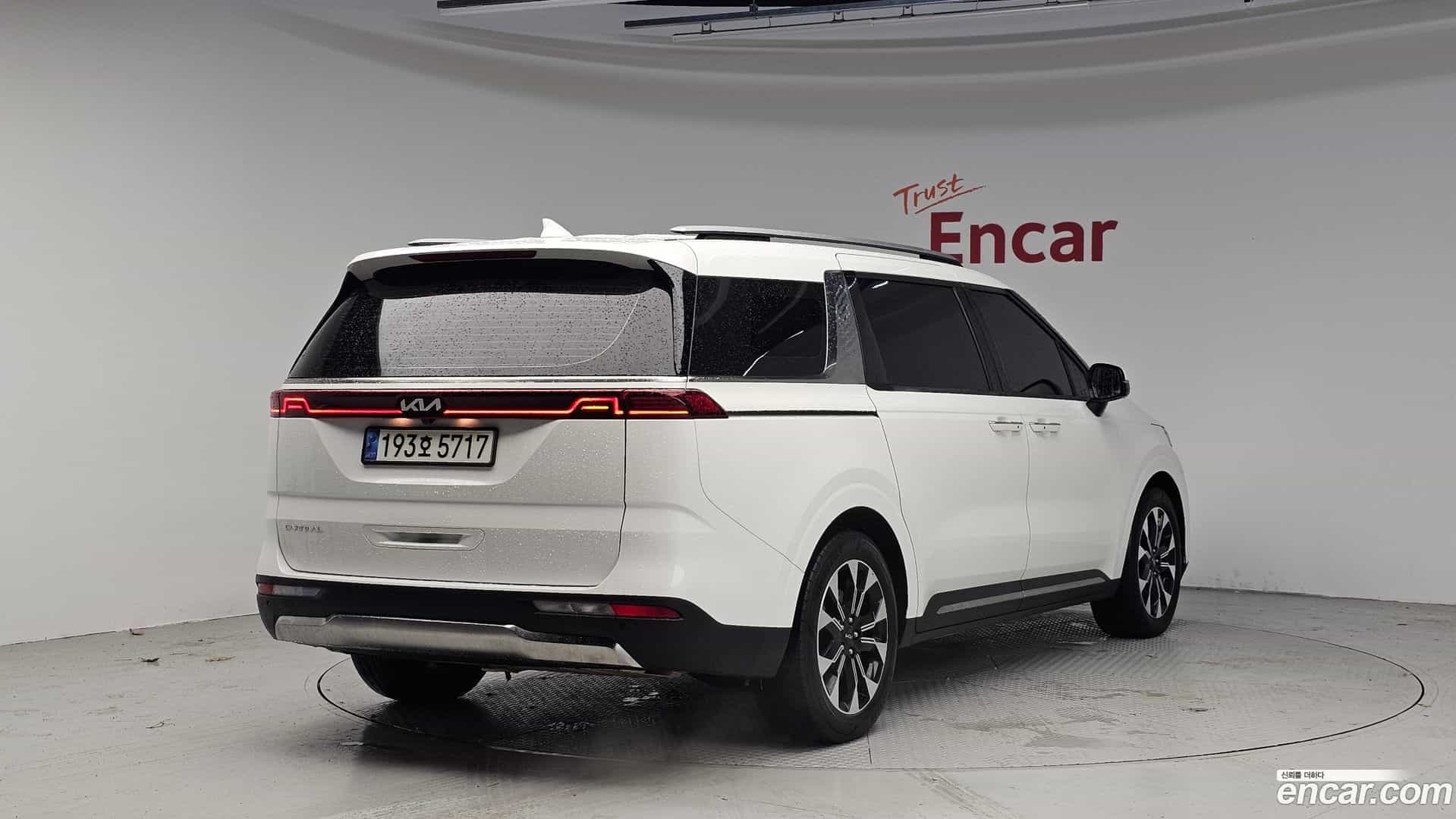 Canival Kia 2022.10-OUTER-002