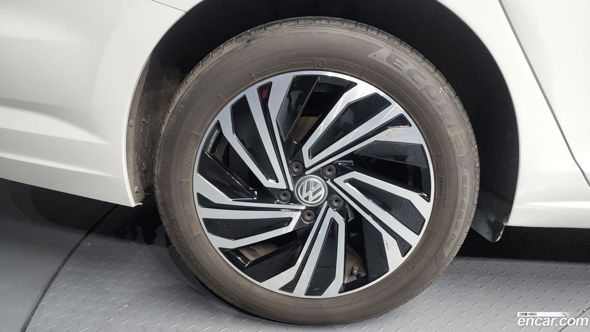 Main__Slider__Photo:Jetta Volkswagen 2020.10-4