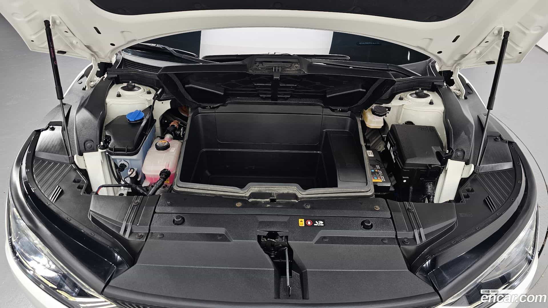 EV6 Kia 2022.8-INNER-006