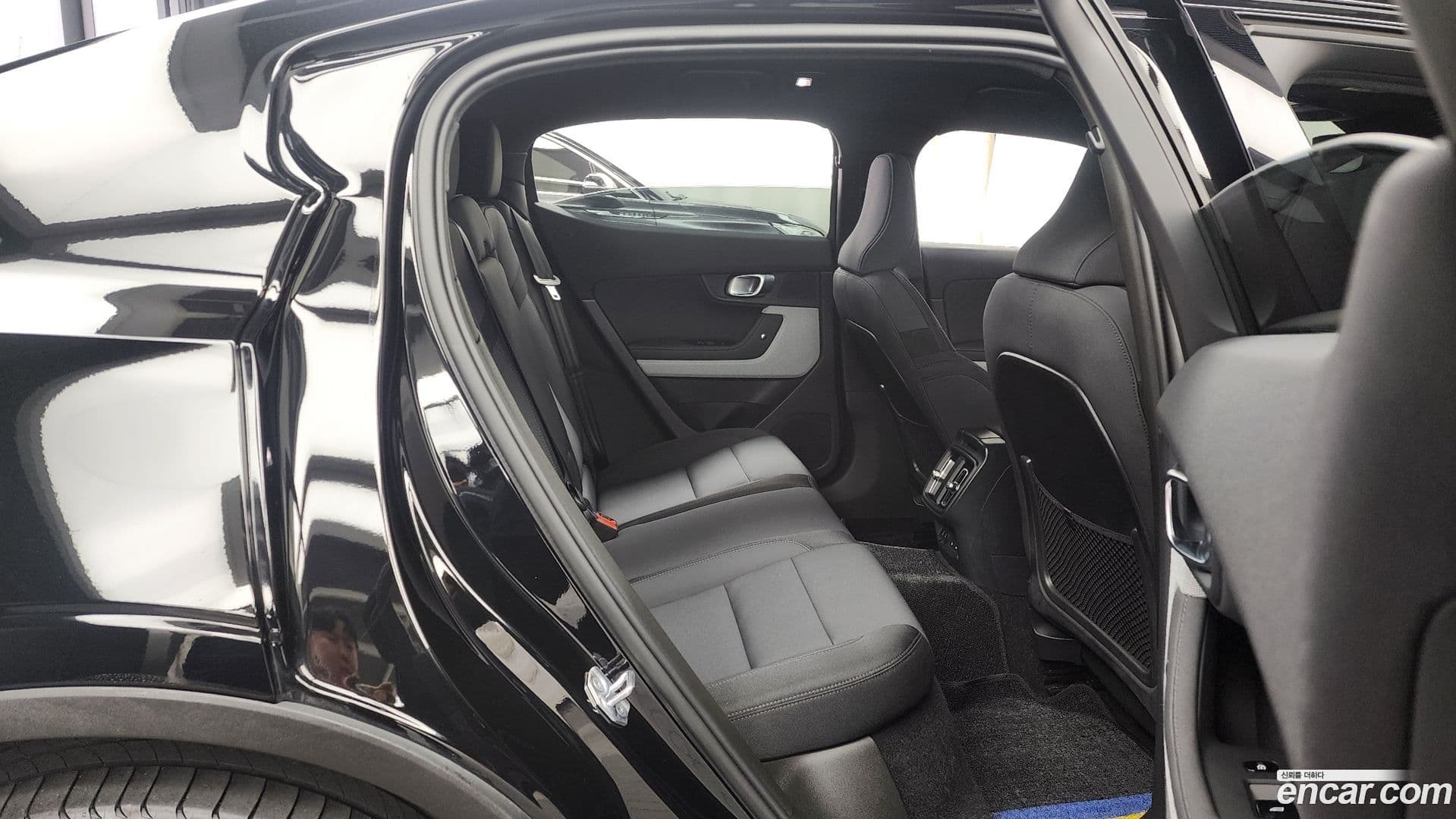 Main__Slider__Photo:Polestar 2 Polestar 2022.3-11