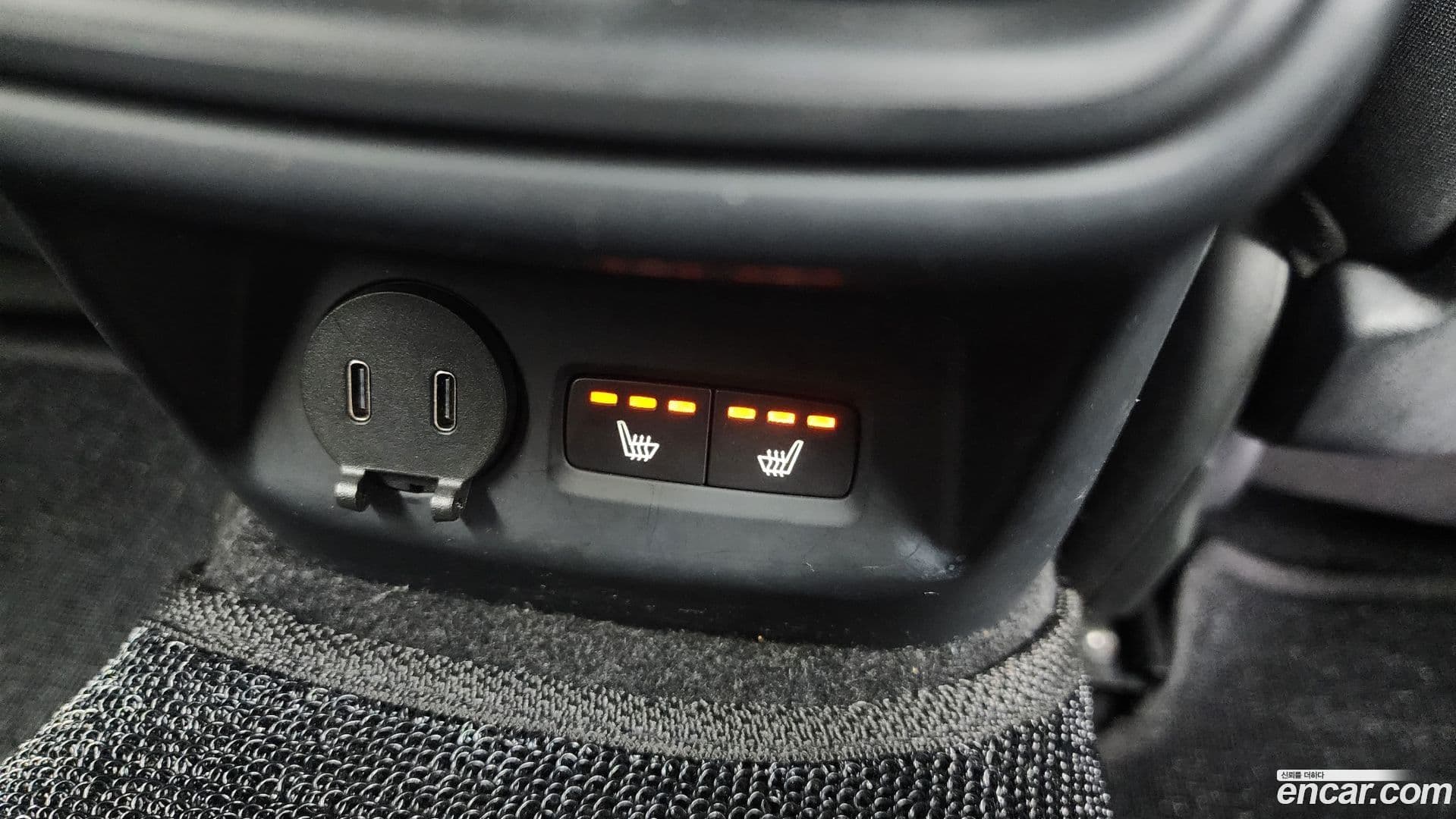 Main__Slider__Photo:Polestar 2 Polestar 2022.3-18