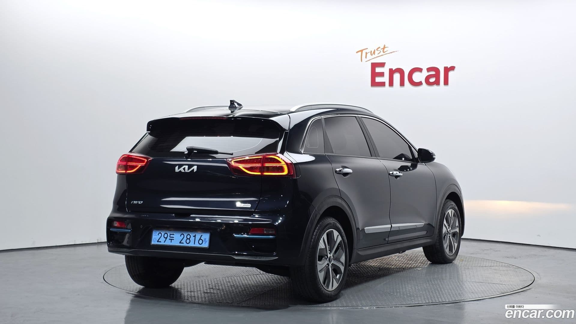 Main__Slider__Photo:Niro Kia 2021.7-1