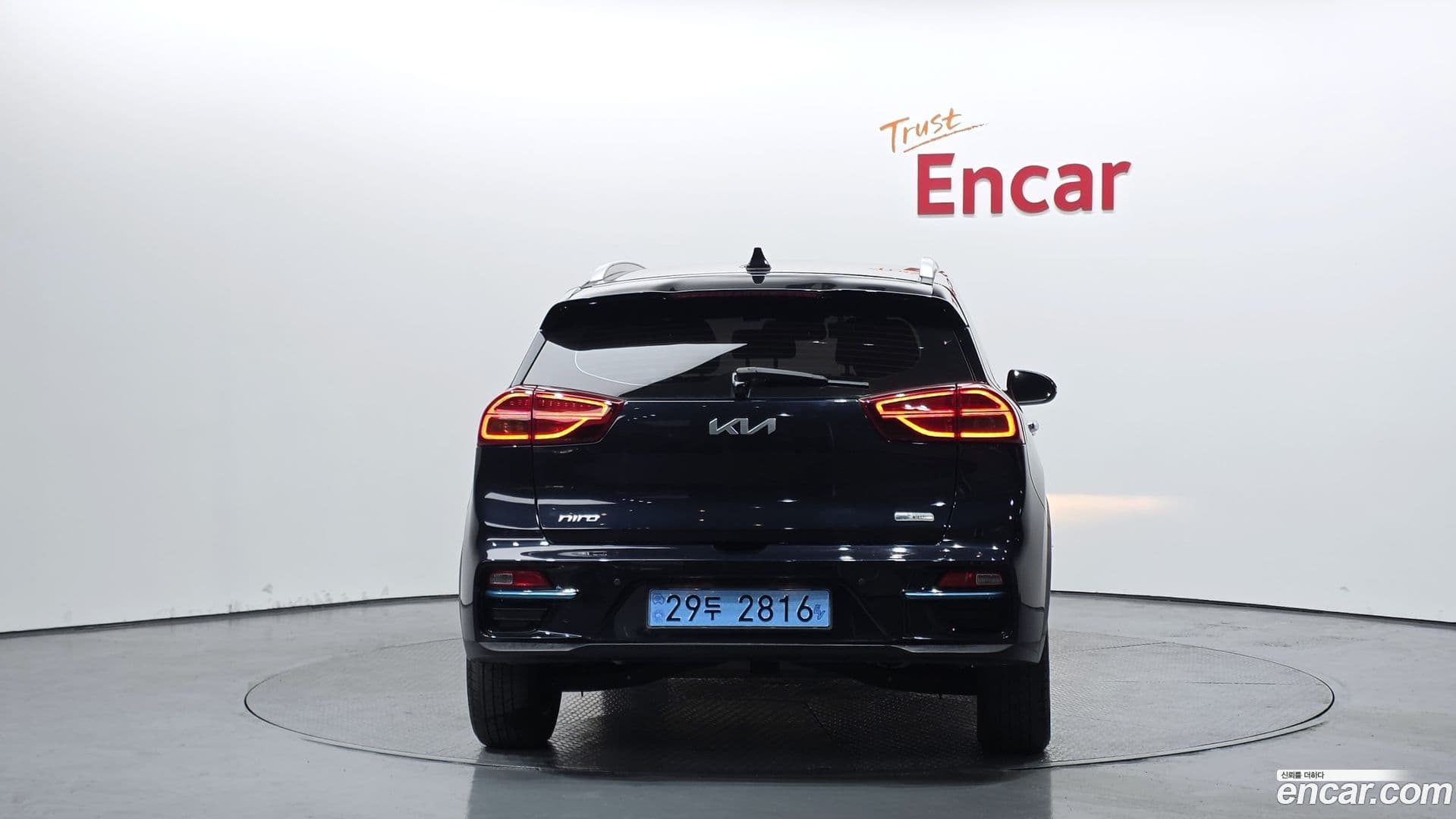 Main__Slider__Photo:Niro Kia 2021.7-3