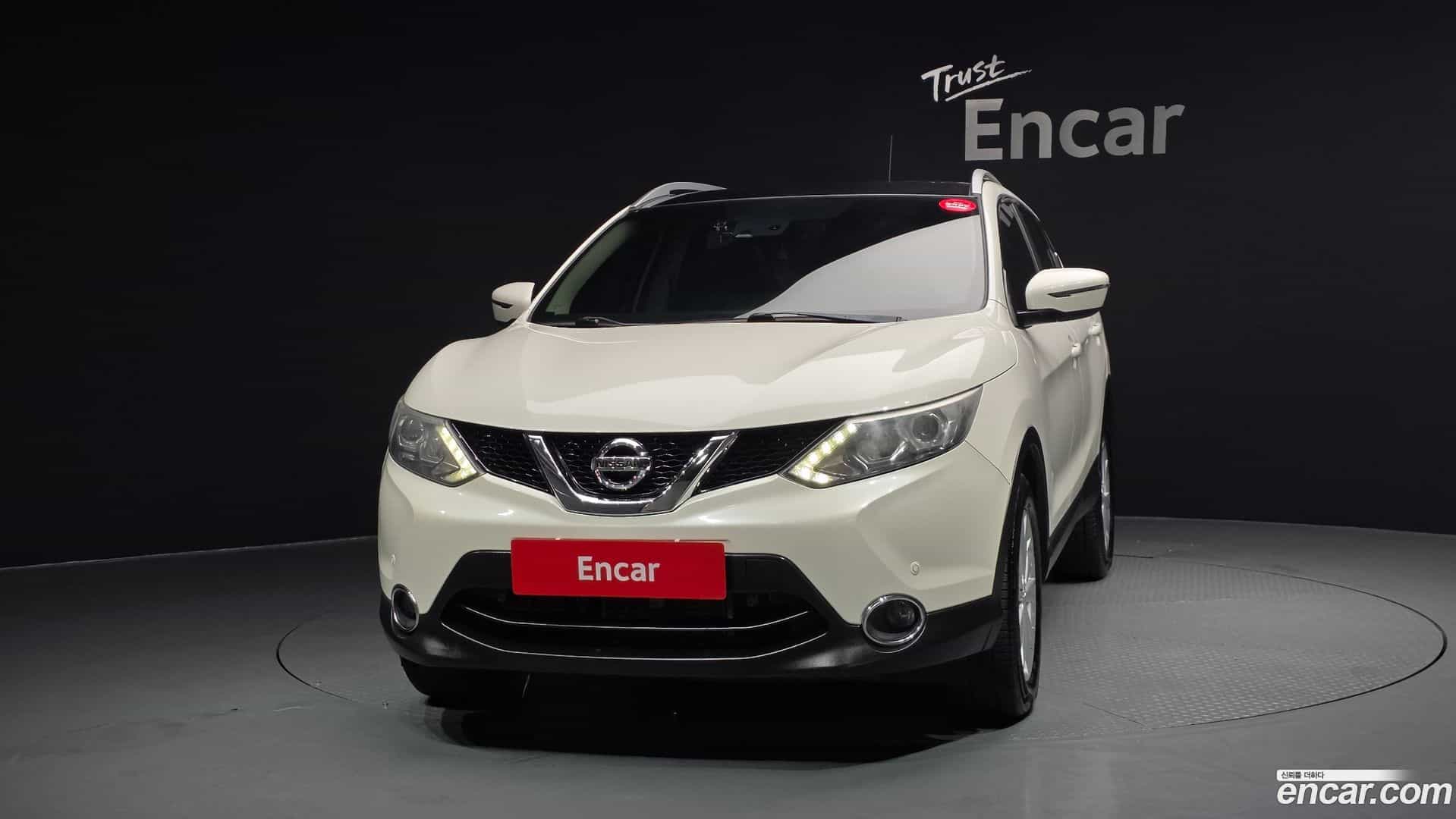 Qashqai Nissan 2016.0-OUTER-003