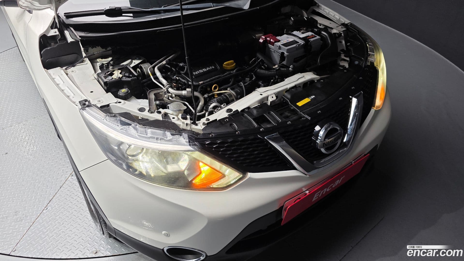 Main__Slider__Photo:Qashqai Nissan 2016.0-5