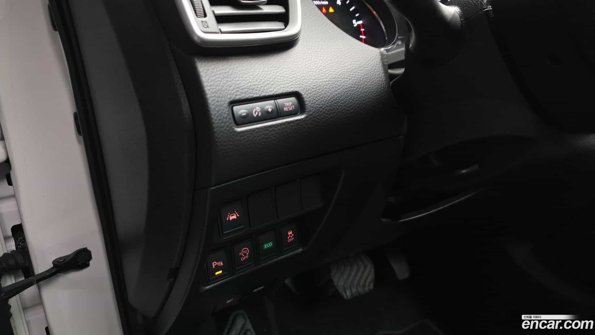 Qashqai Nissan 2016.0-OPTION-022