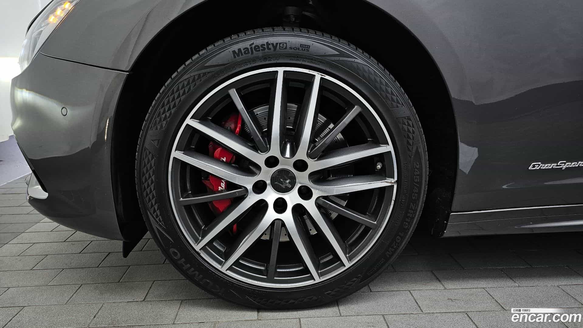 Ghibli Maserati 2019.6-OUTER-005