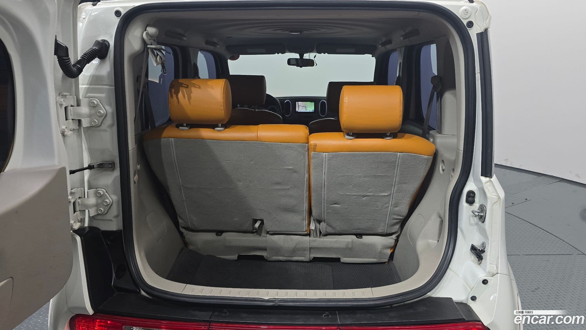 Main__Slider__Photo:Cube Nissan 2012.7-19