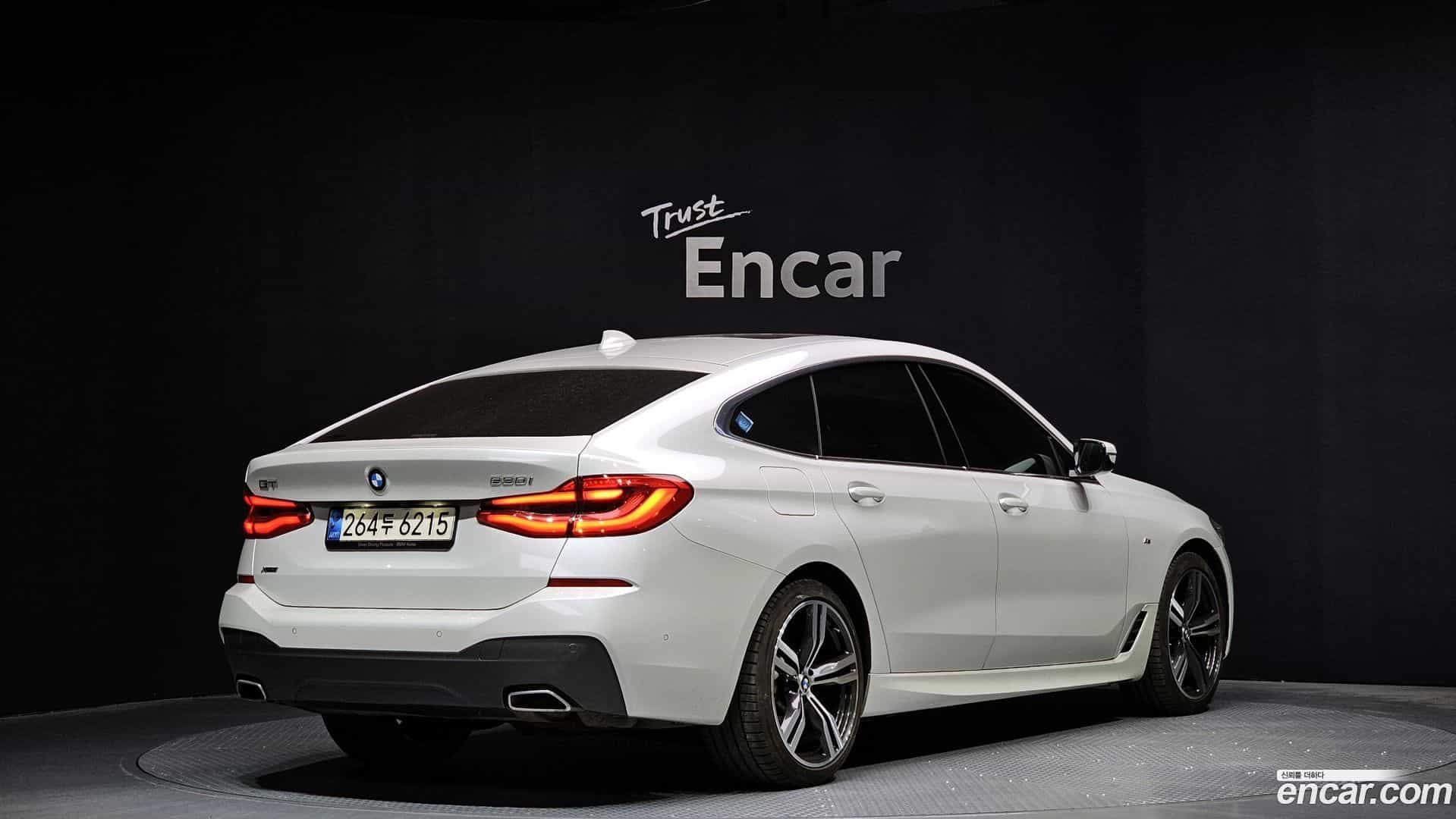 Gran Turismo BMW 2021.11-OUTER-002