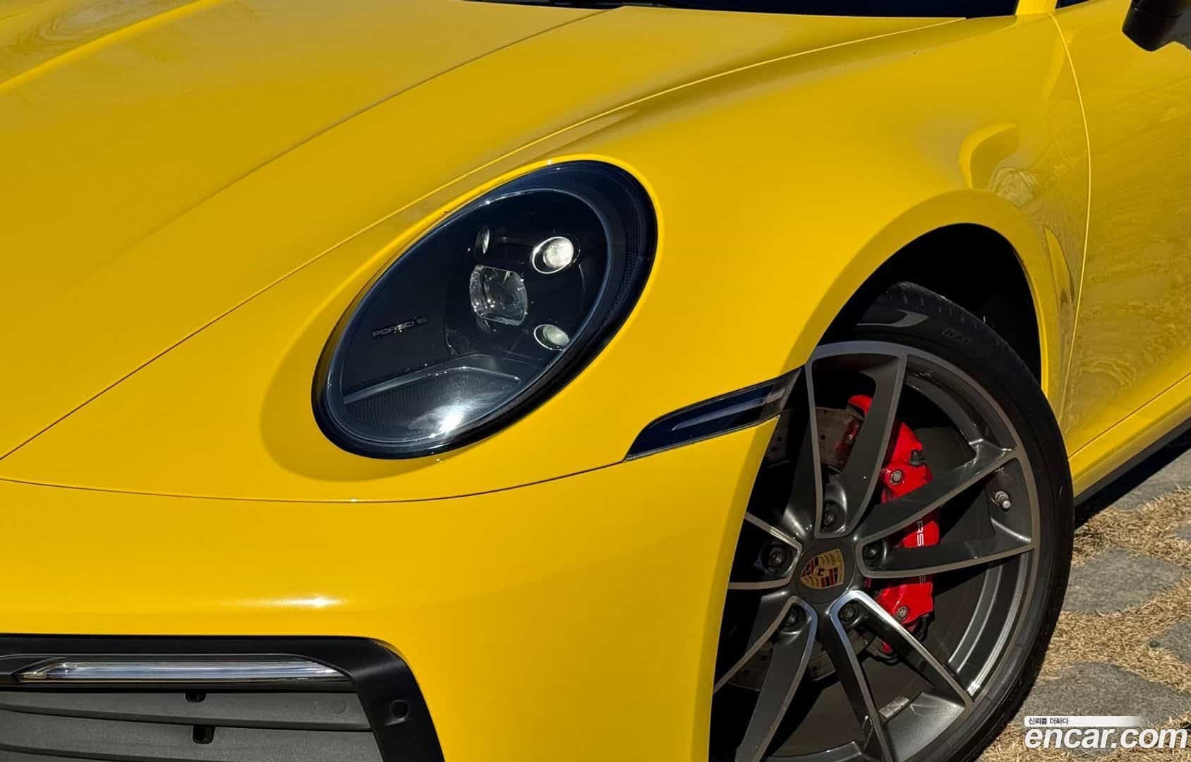 911 Porsche 2020.2-OUTER-003