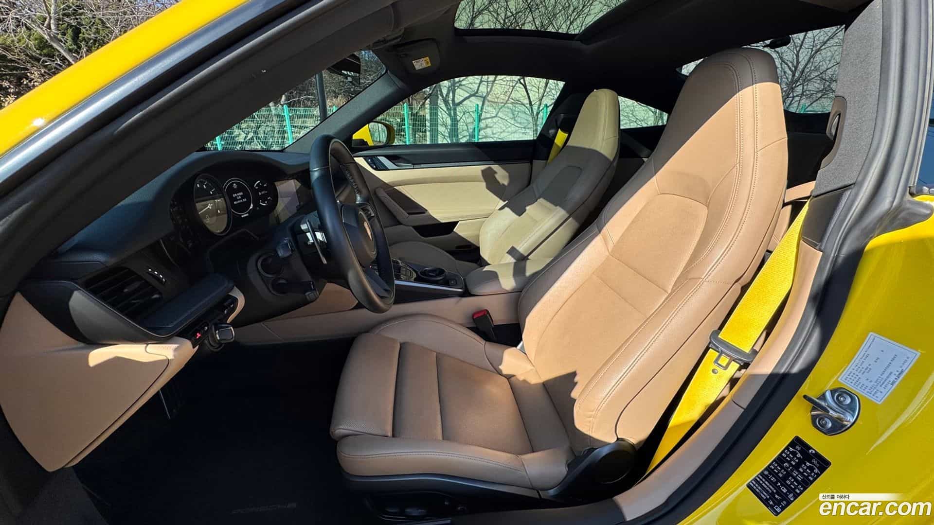 911 Porsche 2020.2-INNER-010