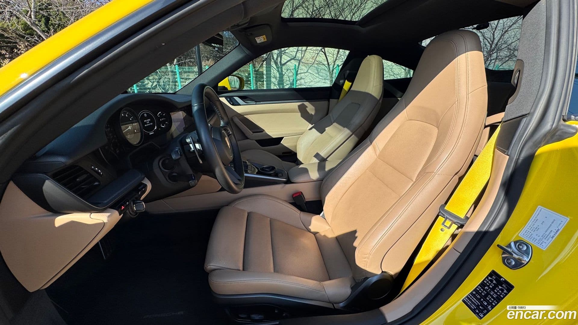 Main__Slider__Photo:911 Porsche 2020.2-9