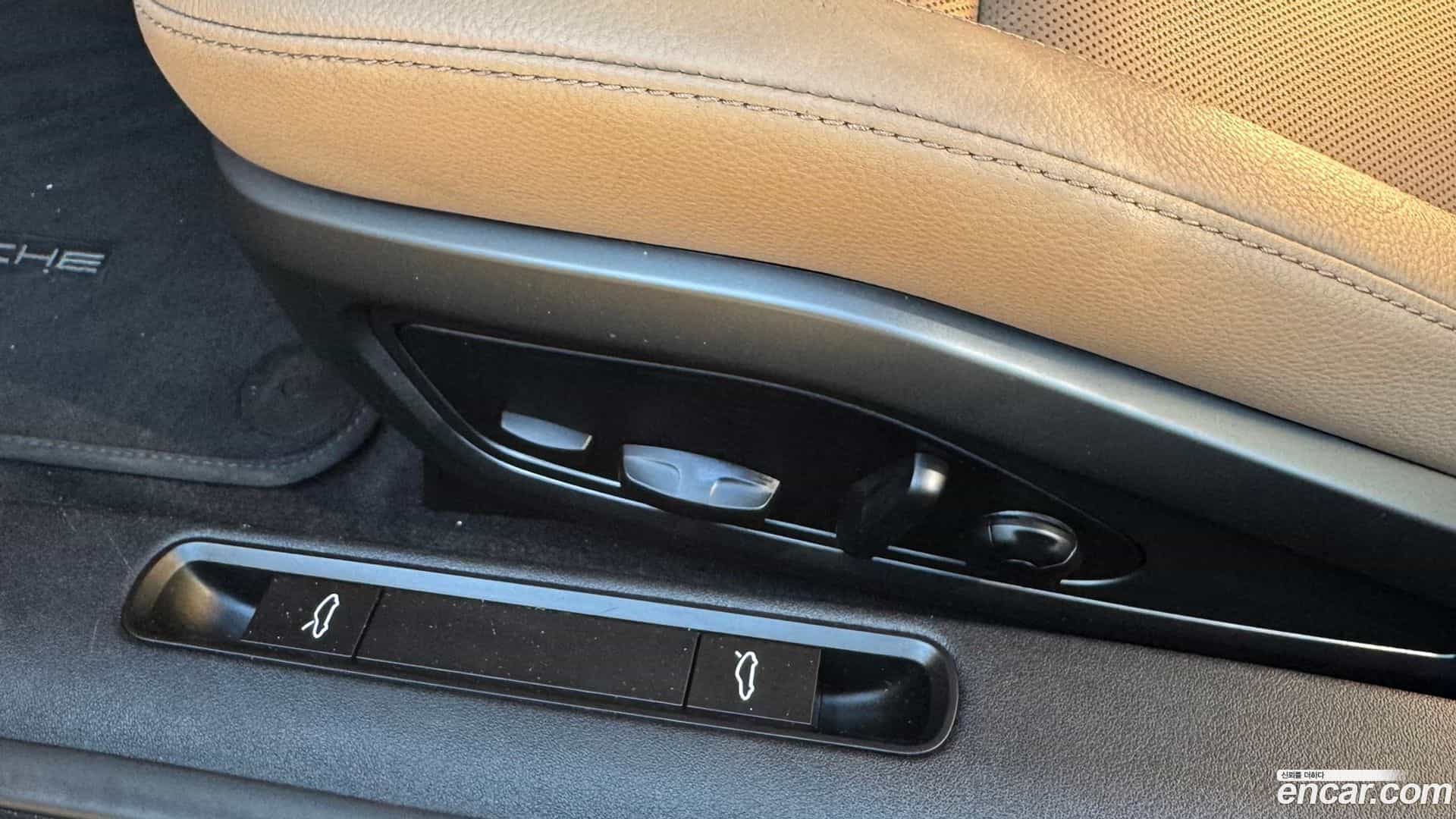 911 Porsche 2020.2-OPTION-020