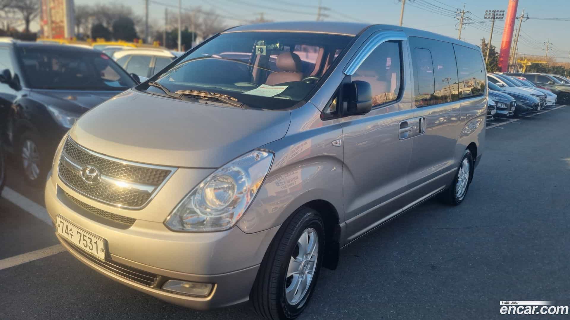 Starex Hyundai 2012.4-OUTER-001