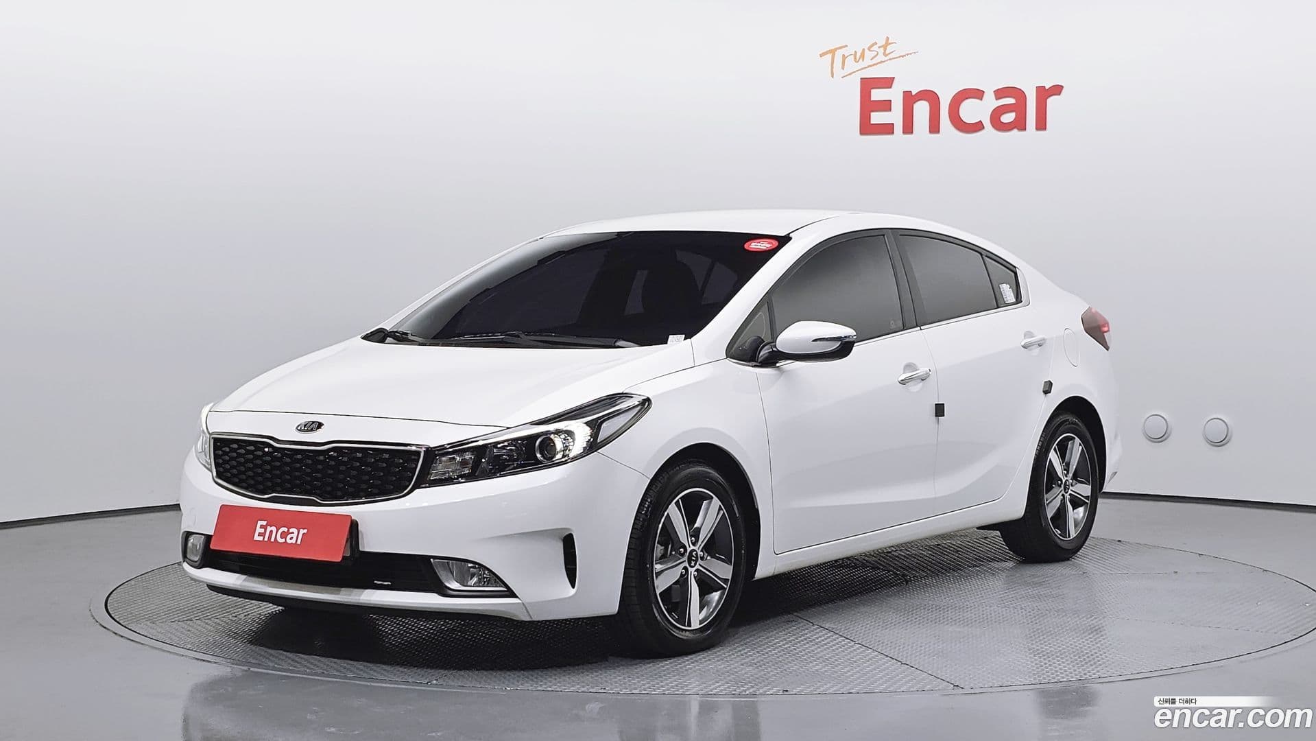 Main__Slider__Photo:K3 Kia 2017.10-0