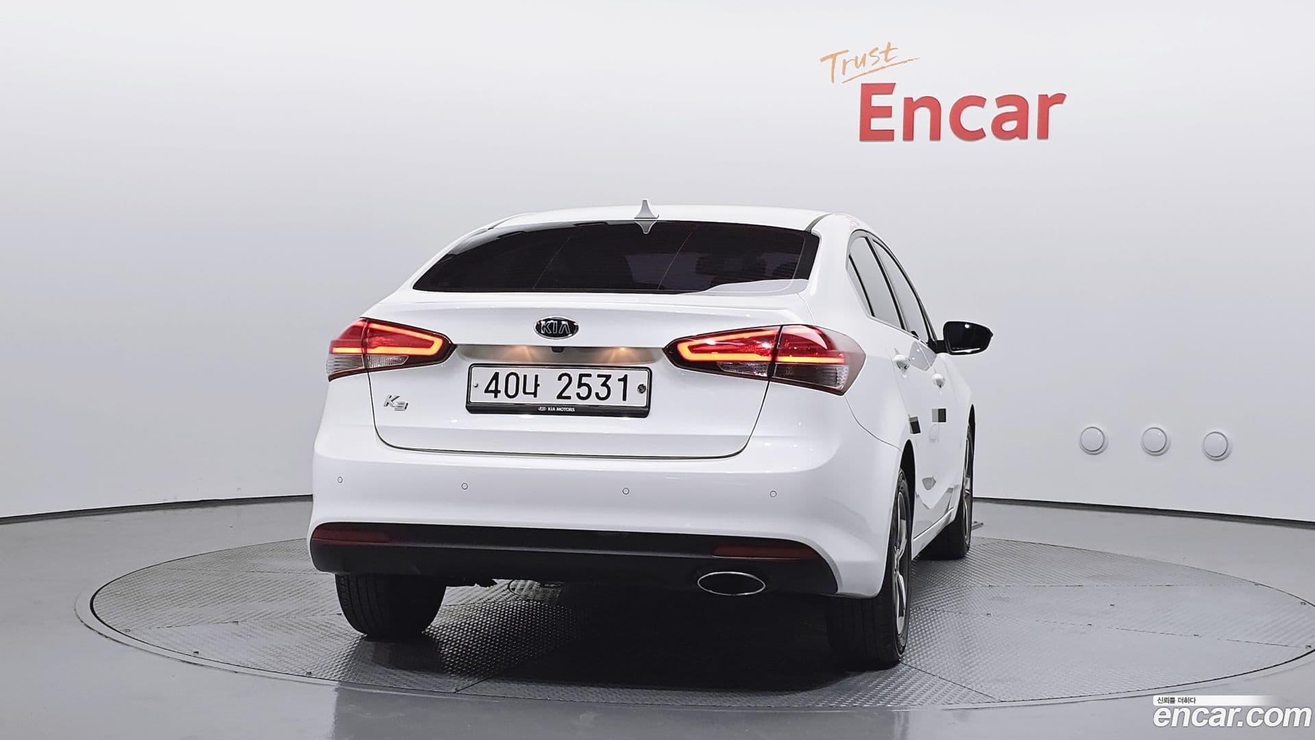 Main__Slider__Photo:K3 Kia 2017.10-3