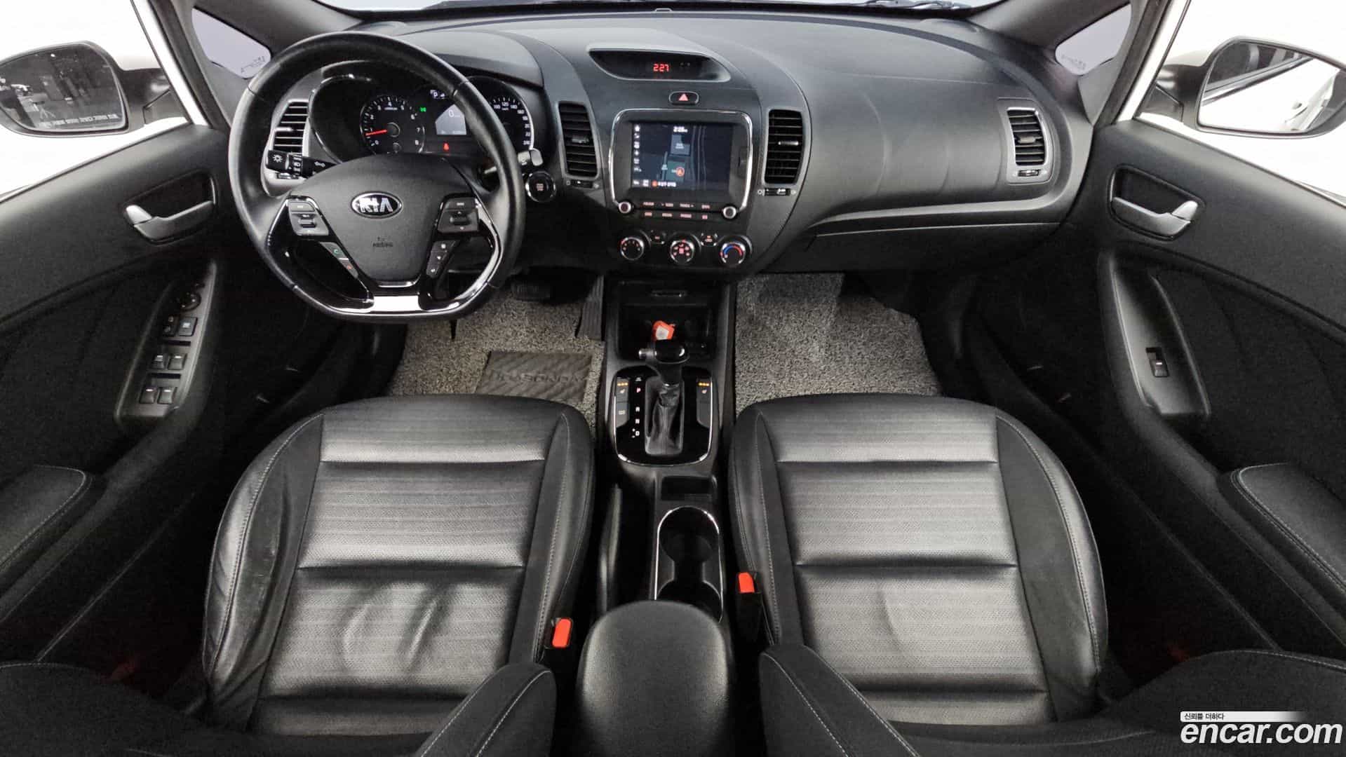 K3 Kia 2017.10-INNER-007