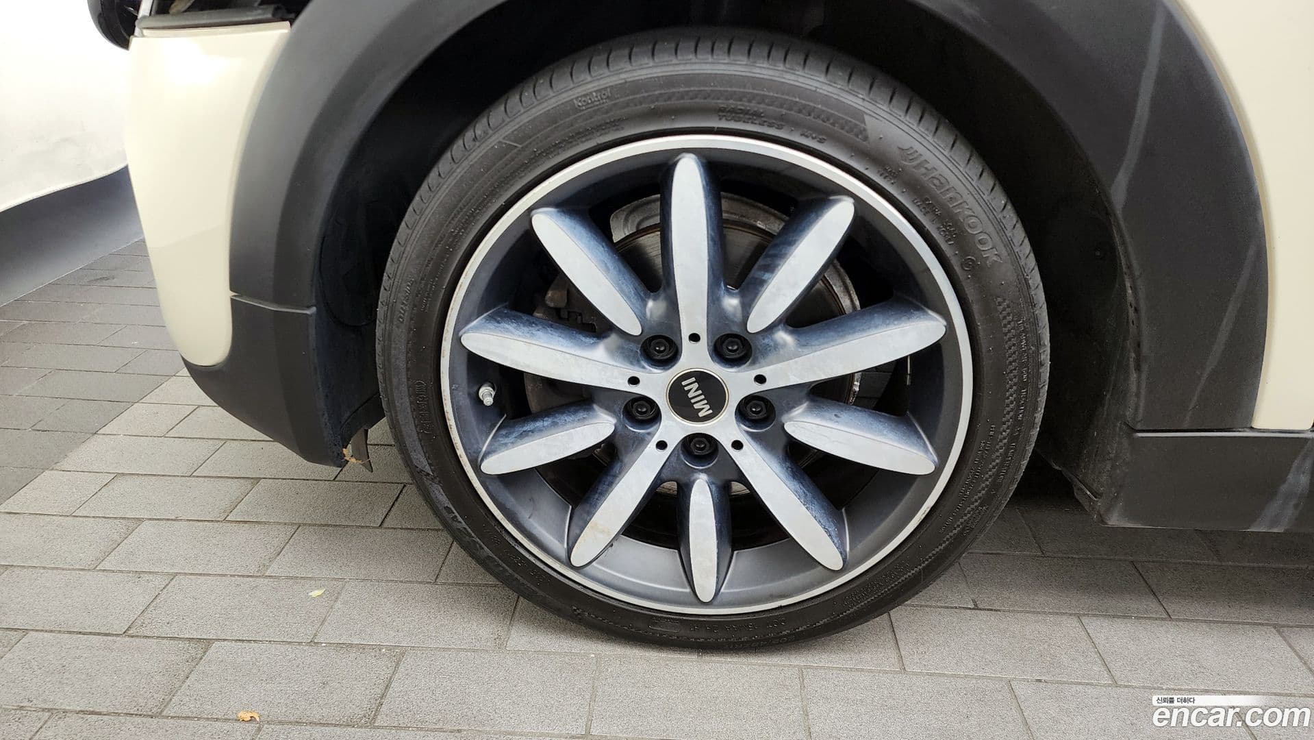 Main__Slider__Photo:Cooper Convertible Mini 2020.5-4