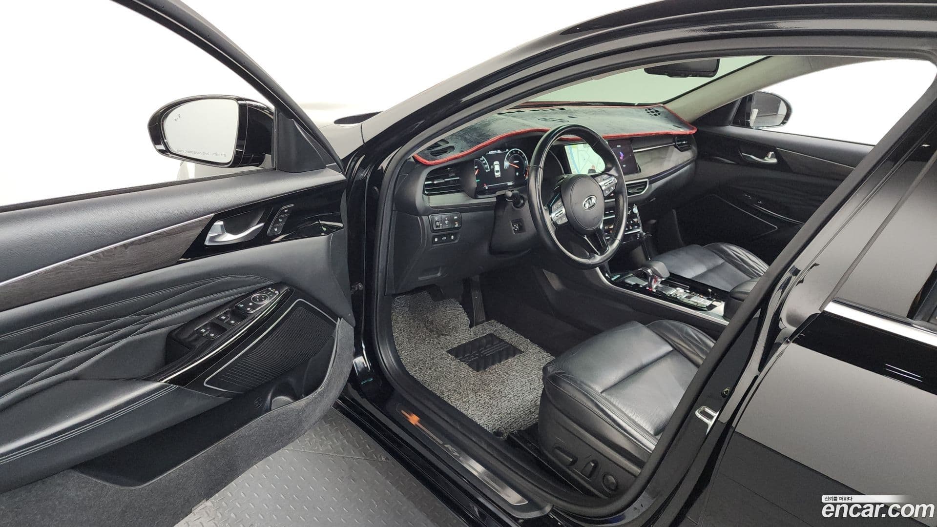 Main__Slider__Photo:K7 Kia 2020.9-9