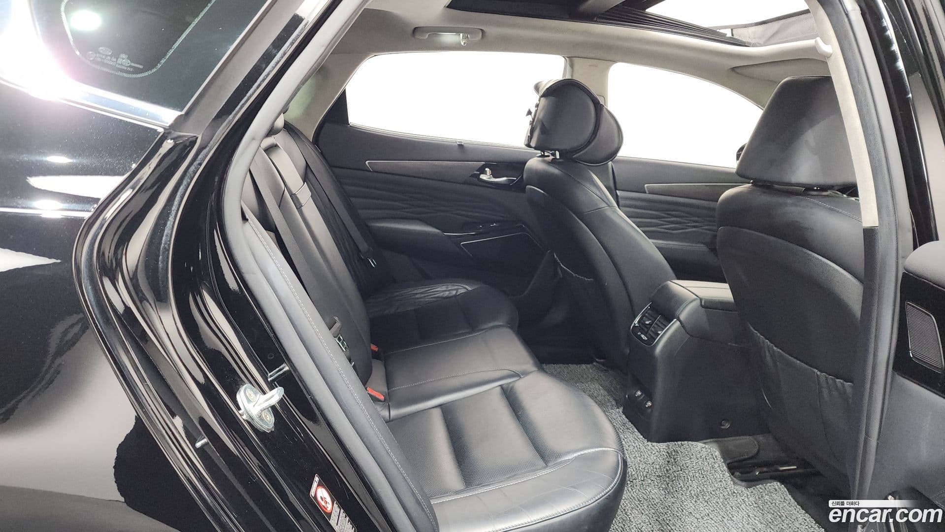 Main__Slider__Photo:K7 Kia 2020.9-11