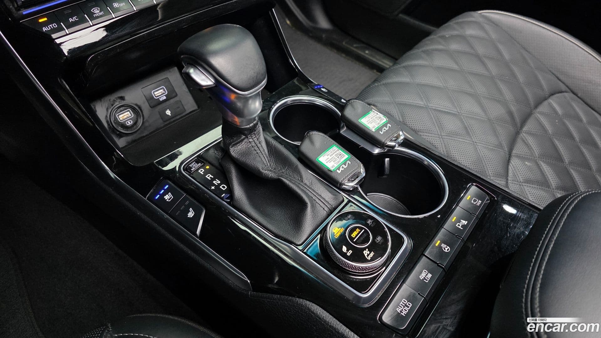 Main__Slider__Photo:Mohave Kia 2022.9-8