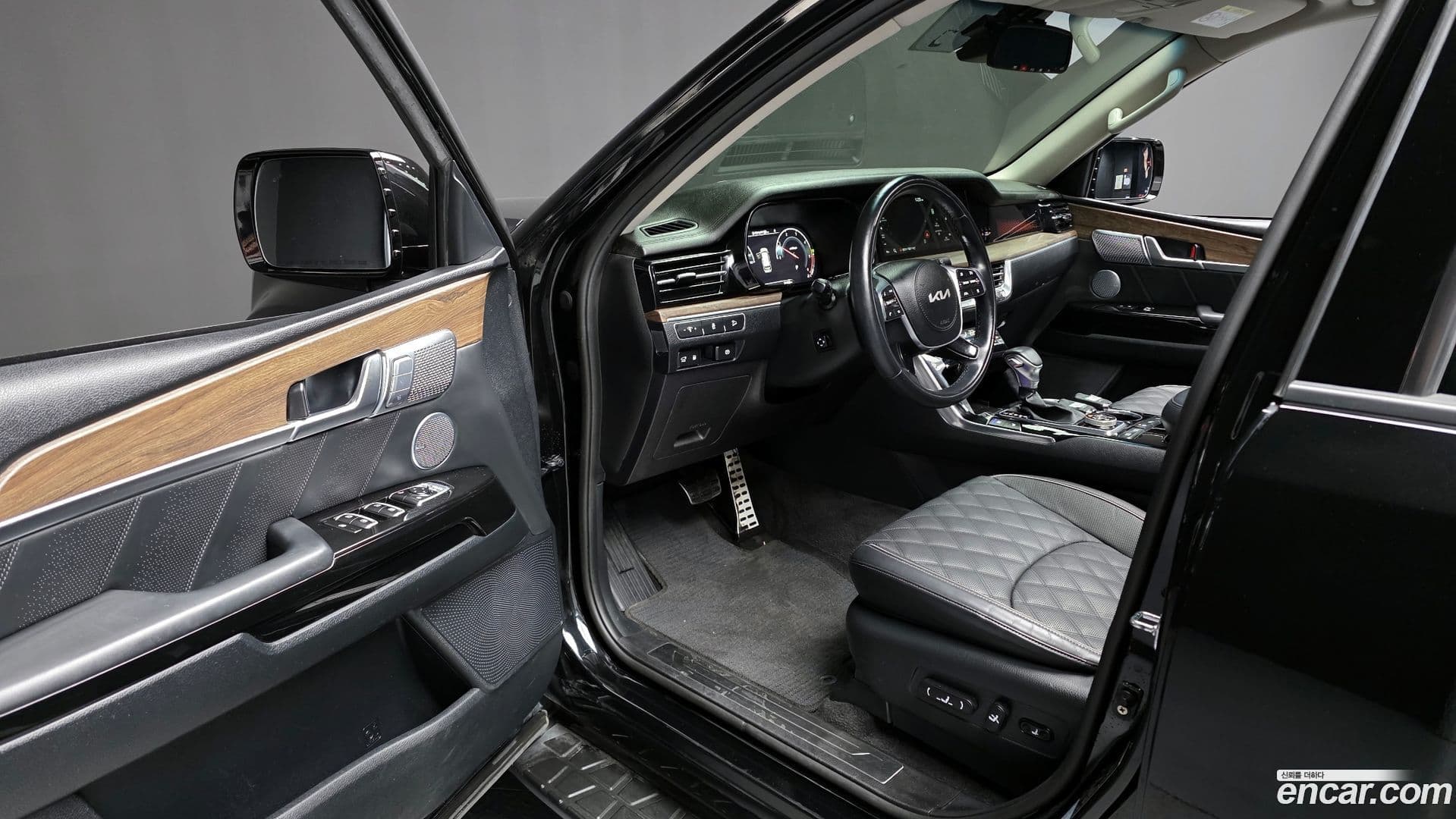 Main__Slider__Photo:Mohave Kia 2022.9-9