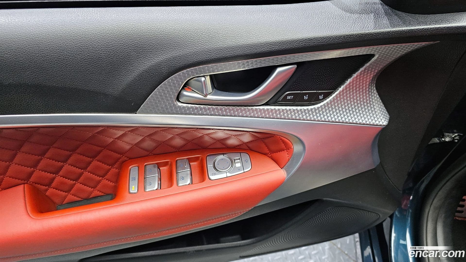 Main__Slider__Photo:G70 Genesis 2021.5-13