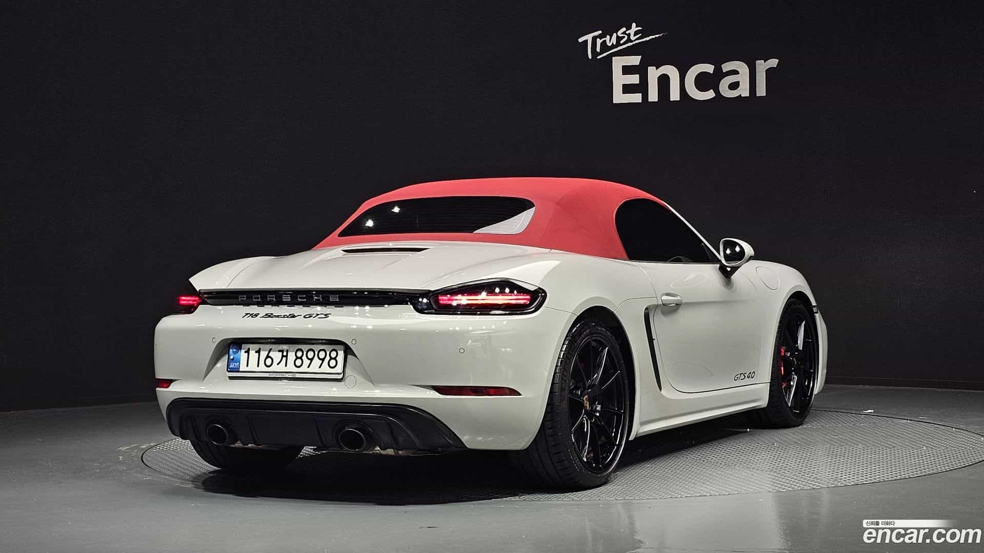 718 Porsche 2022.4-OUTER-002