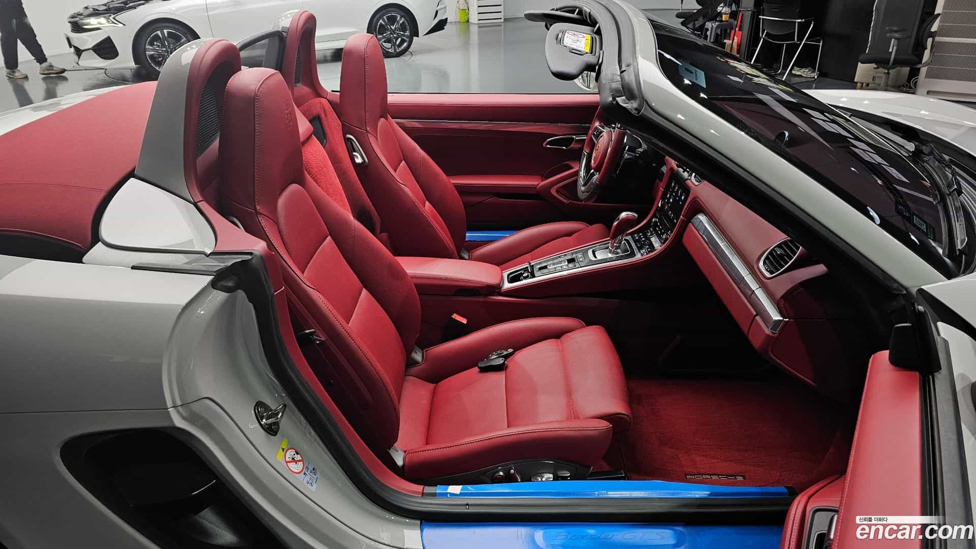 718 Porsche 2022.4-INNER-010