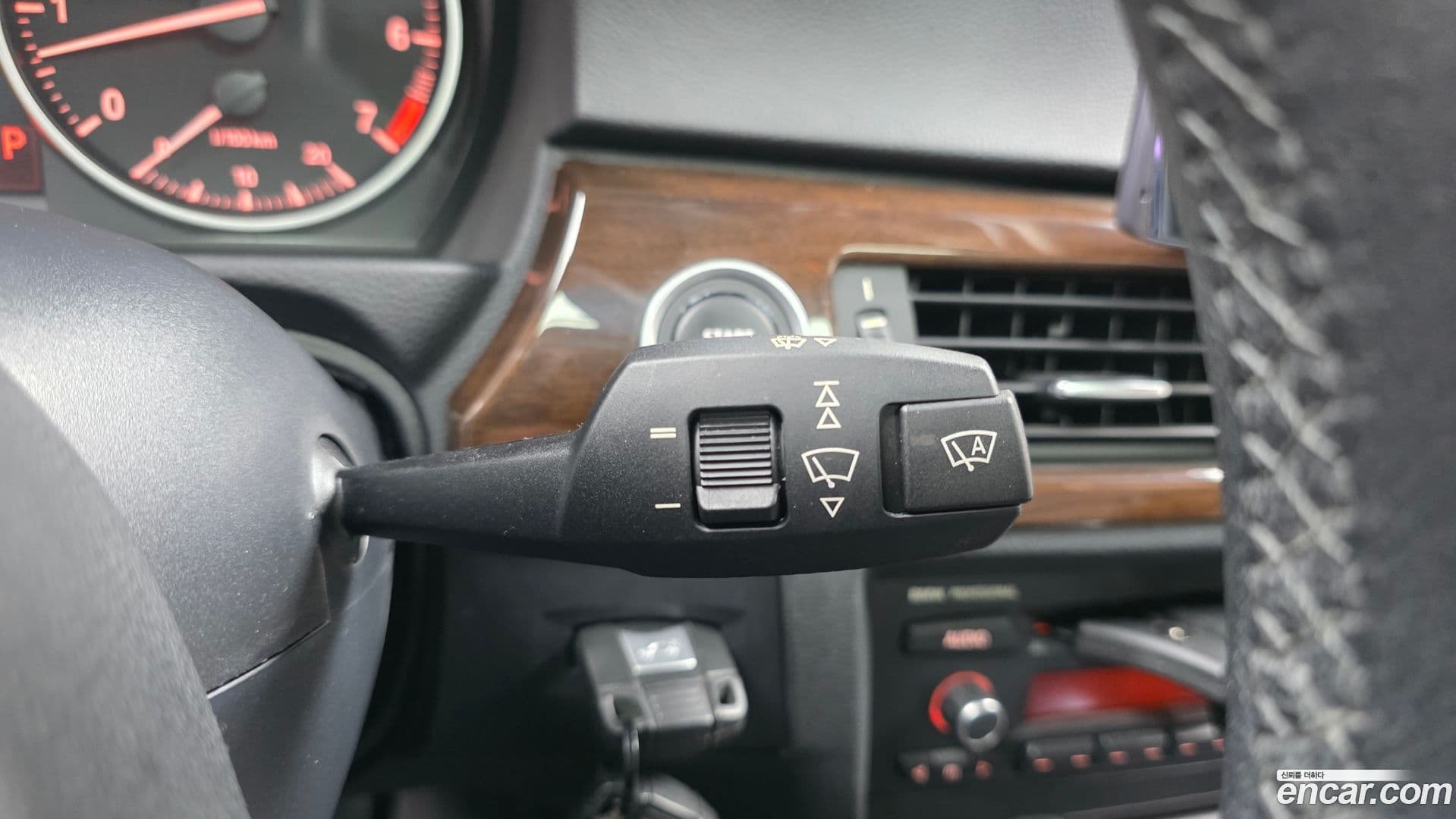 Main__Slider__Photo:3-Series BMW 2011.11-17